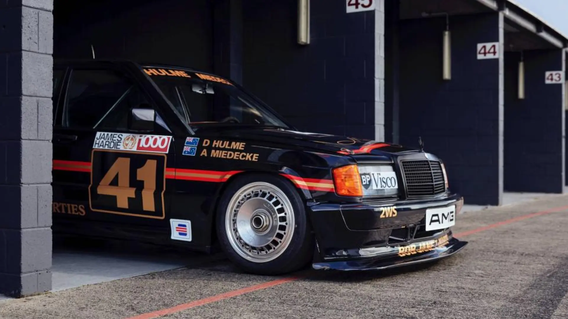 ARENA メルセデス190GRA Mercedes 190 E Grupo A: fruto de una restauración con pedigrí