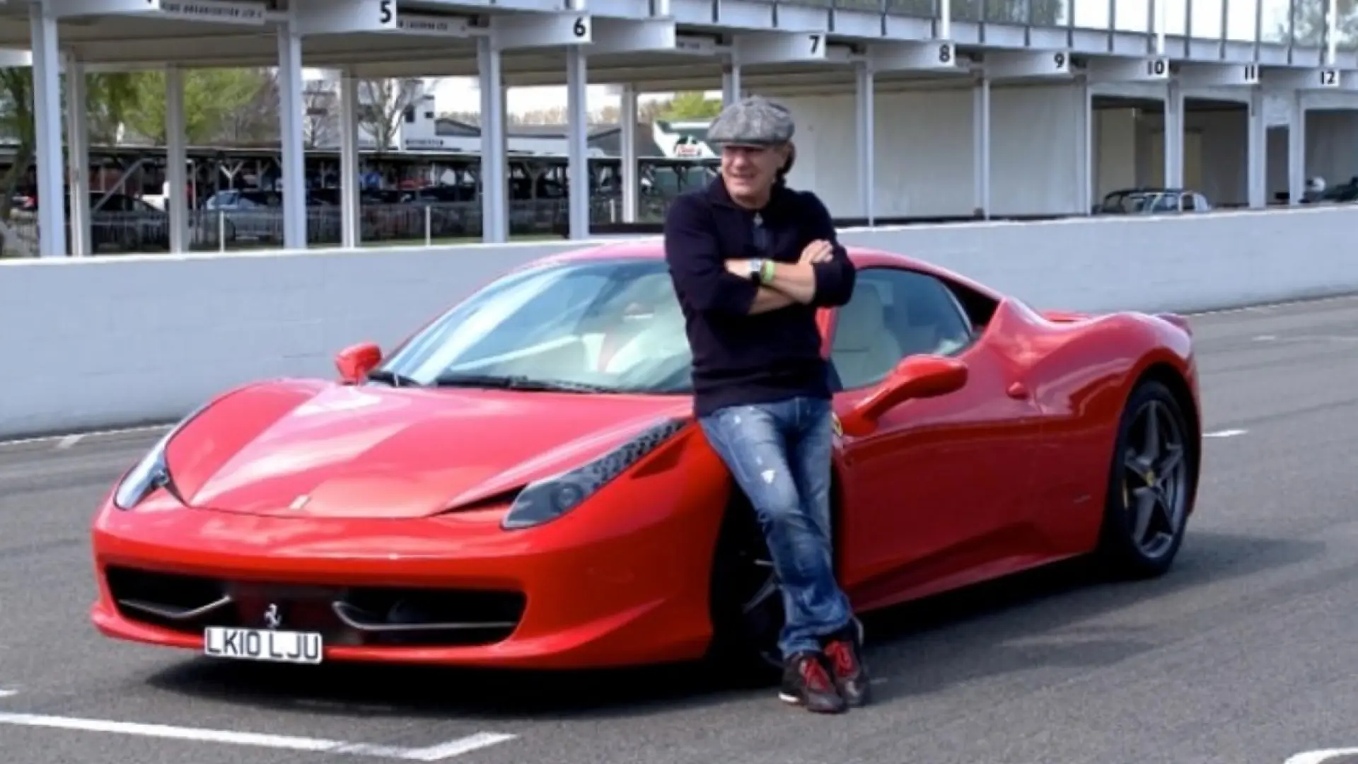 Vídeo: Los coches de Brian Johnson, cantante de AC/DC