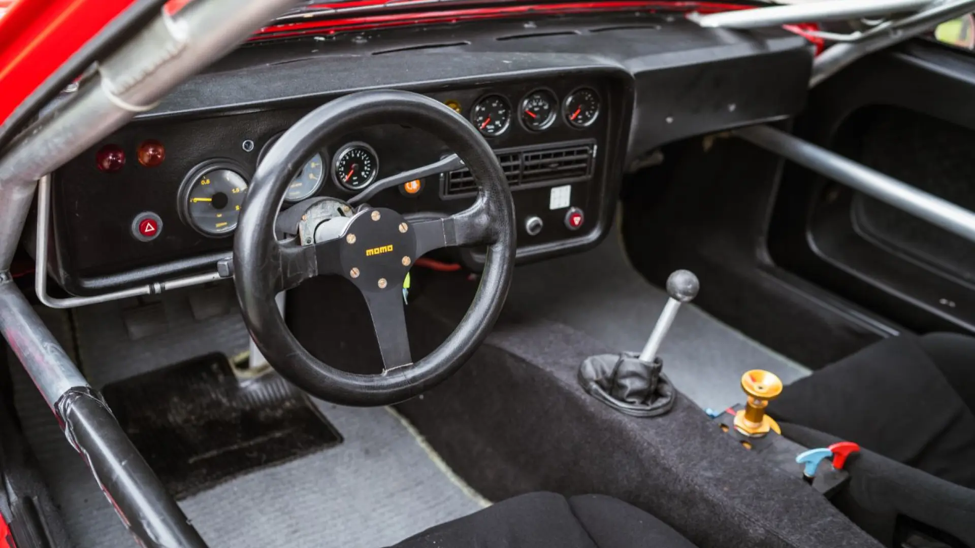 Porsche 924 Carrera GTR #50 DRM Norisring 1981 - AUTOart 1/18 - Pour Projet
