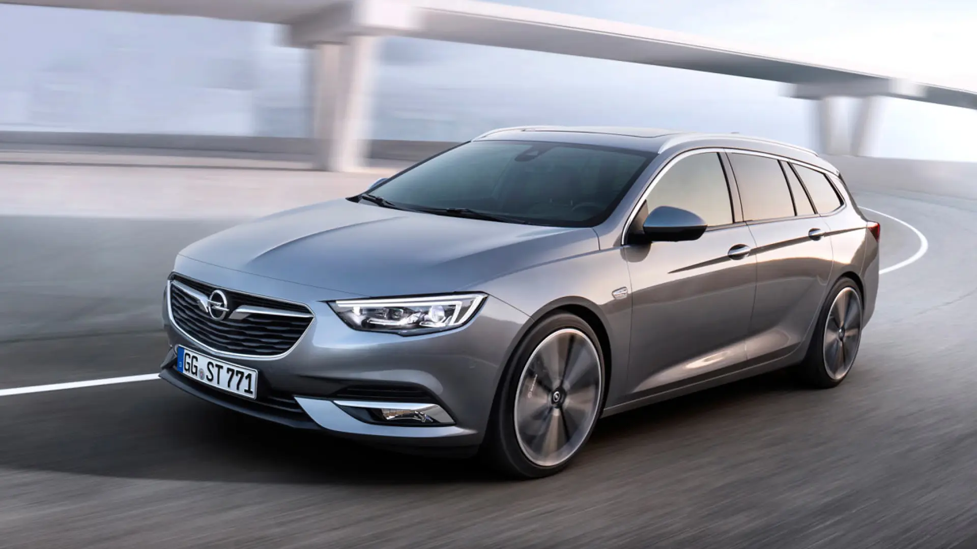Stilvolle Opel Insignia C Fotos