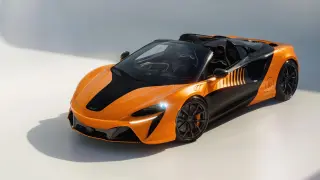 McLaren Artura Spider MCL39 Championship Edition
