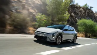 KIA EV4
