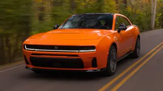 Prueba del Dodge Charger Sixpack