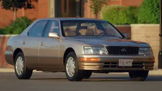 Motor V8 1UZ-FE de Toyota.