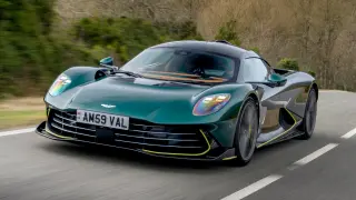 Prueba del Aston Martin Valhalla