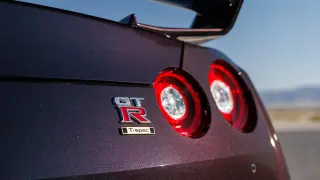 Nissan GT-R