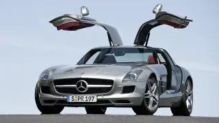 Mercedes-AMG SLS AMG.