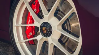 Porsche 911 Carrera S con paquete MT