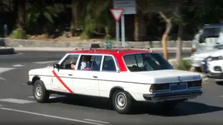 Mercedes Benz W123 Lang 240D de 'Dominguito'.