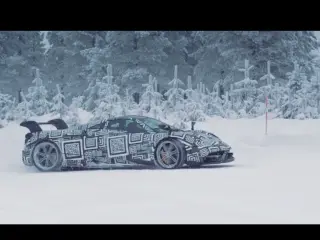 Pagani Huayra BC: drifting sobre hielo