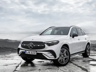 Mercedes GLC.