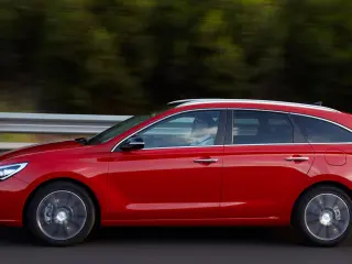 Silueta del nuevo Hyundai i30 CW 2017