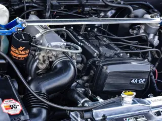 Motor 4A-GE en un Toyota Corolla Levin