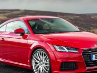 ÍDEO: 7 coches que son mejor con motor de gasolina que de gasoléo