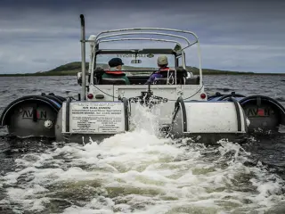 Land Rover Defender 'anfibio'