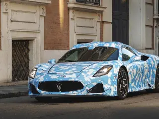 Maserati MC20 Cielo, camuflado.