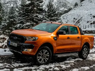 Gracias a su tracción integral y su reductora, el nuevo Ford Ranger 2016 puede acceder a los terrenos más complicados.