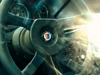 Volante de un Alpina BMW Serie 3 de la década de los 80.