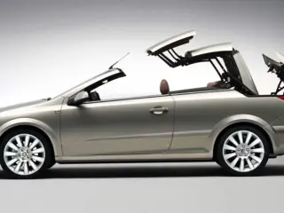 Opel Astra TwinTop.