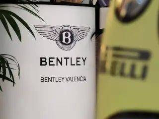 Bentley Valencia.