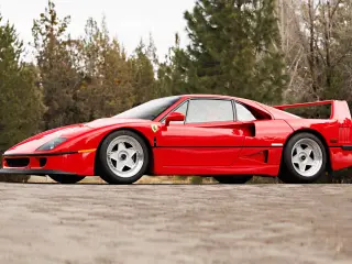Ferrari F40, subastado por Gooding & Company.