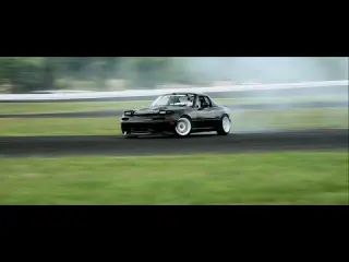 Vídeo de drifting de Clubloose