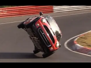 Récord Nürburgring a dos ruedas