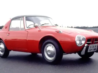 Toyota Sports 800