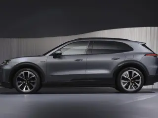 Porsche Cayenne Electric
