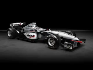 McLaren MP4 17D (2002)