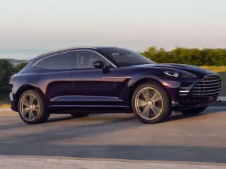 Aston Martin DBX GT