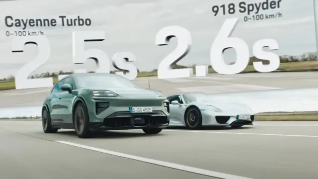 Porsche Cayenne Turbo Electric vs Carrera GT V10