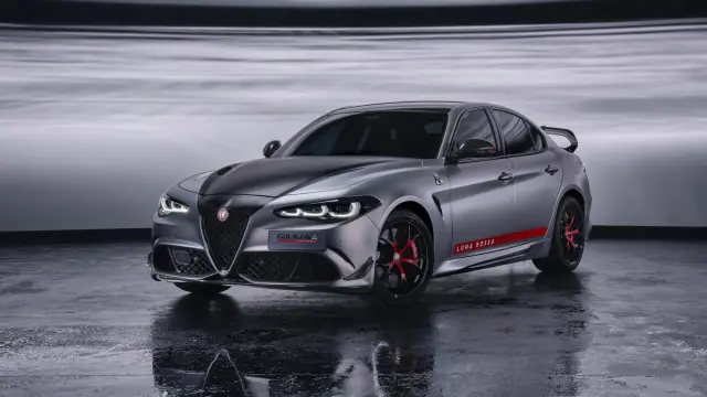 Alfa Romeo Giulia Quadrifoglio Luna Rossa