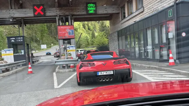 Prueba del Audi RS 5 en la carretera alpina de Grossglockner