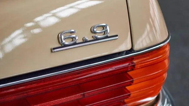 Mercedes-Benz 450 SEL 6.9