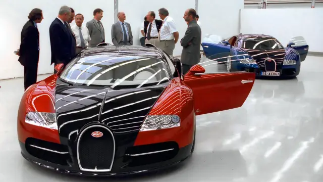 Ferdinand Piëch presentando el Bugatti Veyron en 2005