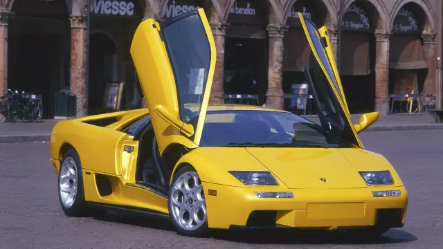 El Lamborghini Diablo cumple 35 años.