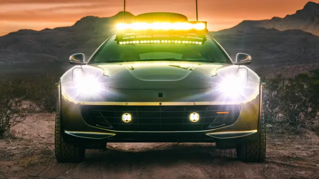 Ferrari GTC4Lusso 'Elevato' de GlasWerks DMV