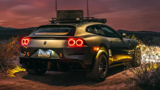 Ferrari GTC4Lusso 'Elevato' de GlasWerks DMV