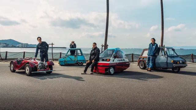 Club de microcoches en Japón