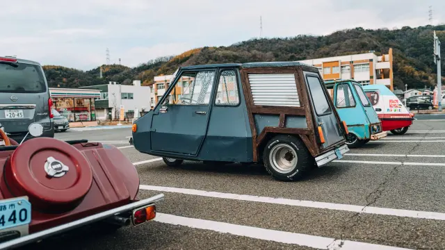 Club de microcoches en Japón