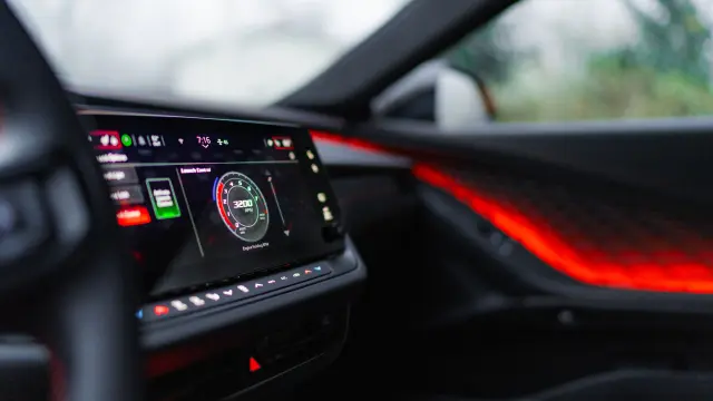 Prueba del Dodge Charger Sixpack