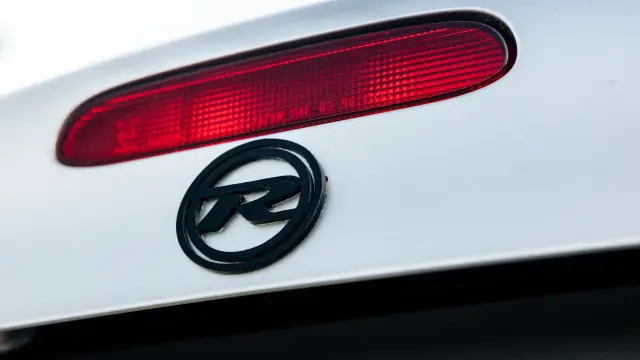 Mazda MX-5 con motor V6 de Rocketeer