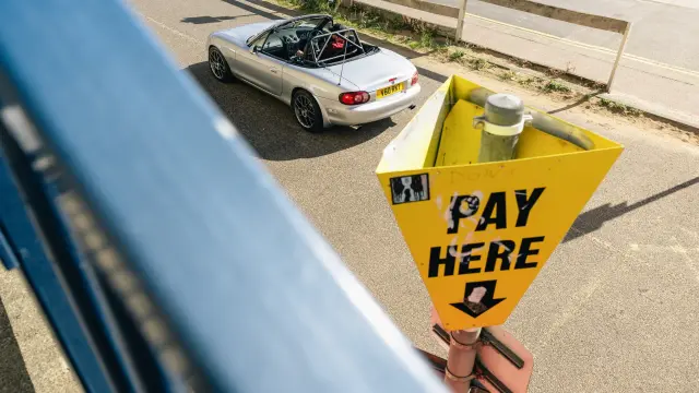 Mazda MX-5 con motor V6 de Rocketeer