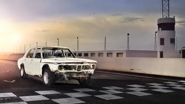 Restauración del BMW 530 MLE.