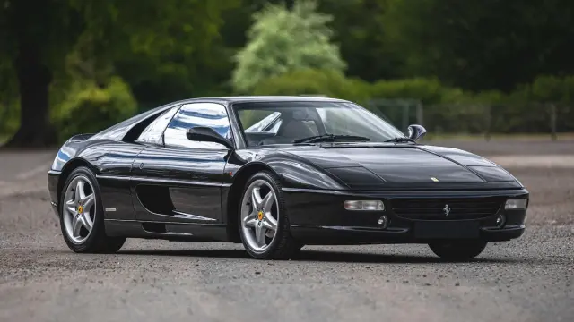 Ferrari F355.
