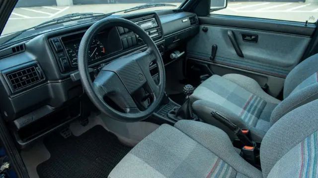 Volkswagen Golf Country Wolfsburg Edition