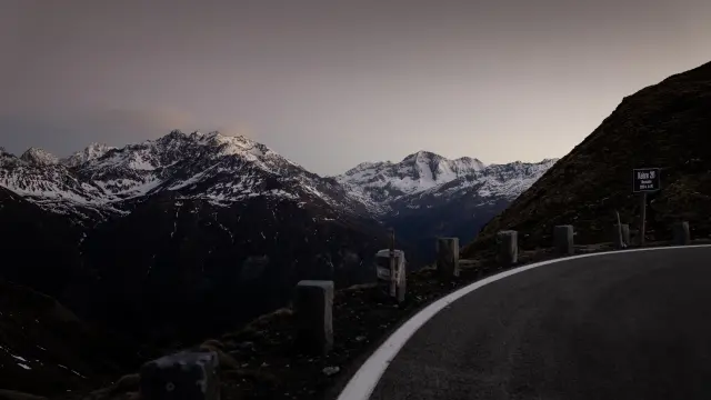 Prueba del Audi RS 5 en la carretera alpina del Grossglockner