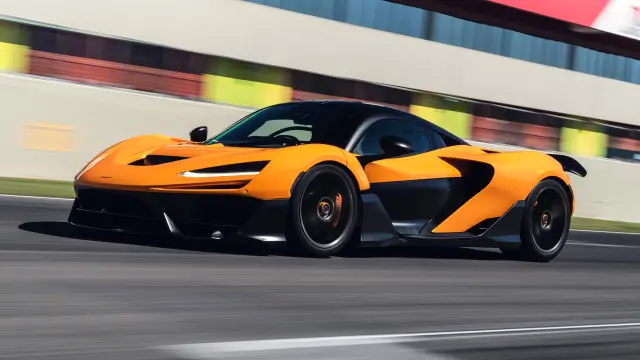 Prueba del McLaren W1