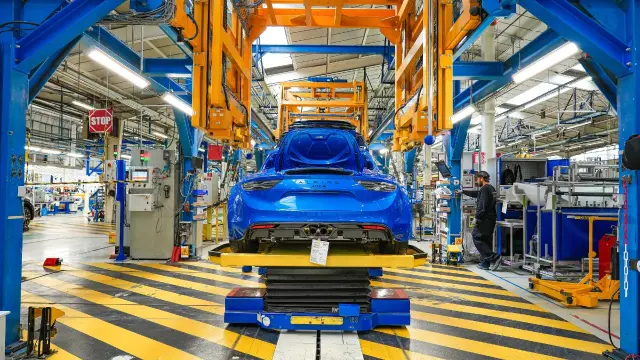 Alpine fabrica la última unidad del A110 de gasolina.